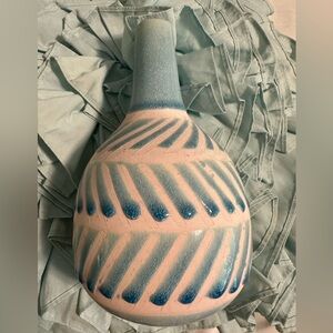 NWT Pier 1 Vase